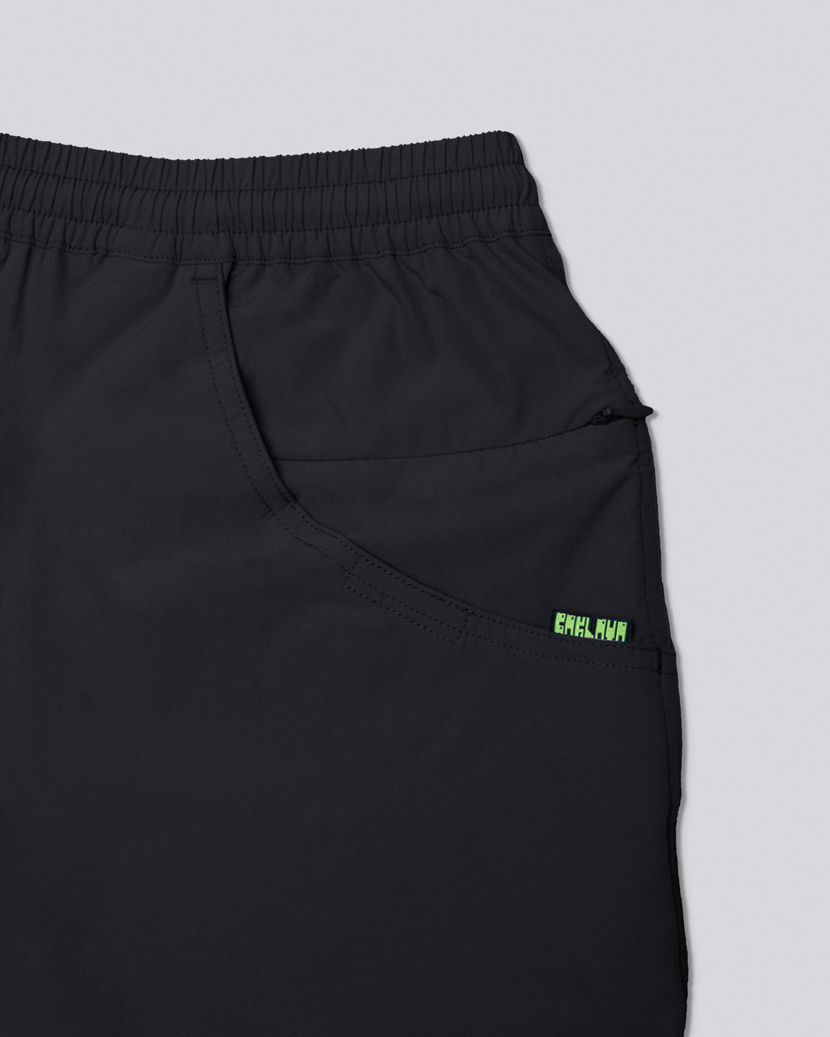 BAKLAVA SHORTS - BLACK