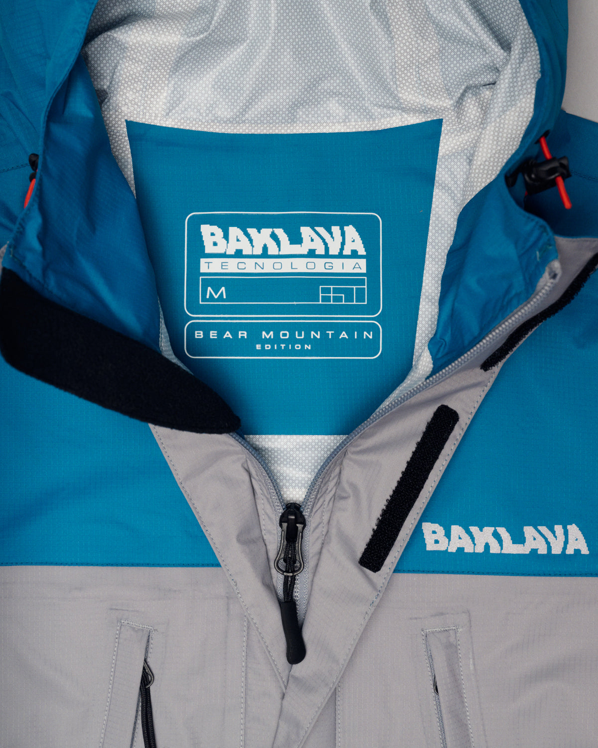 BAKLAVA SHELL JACKET "BEAR MOUNTAIN"